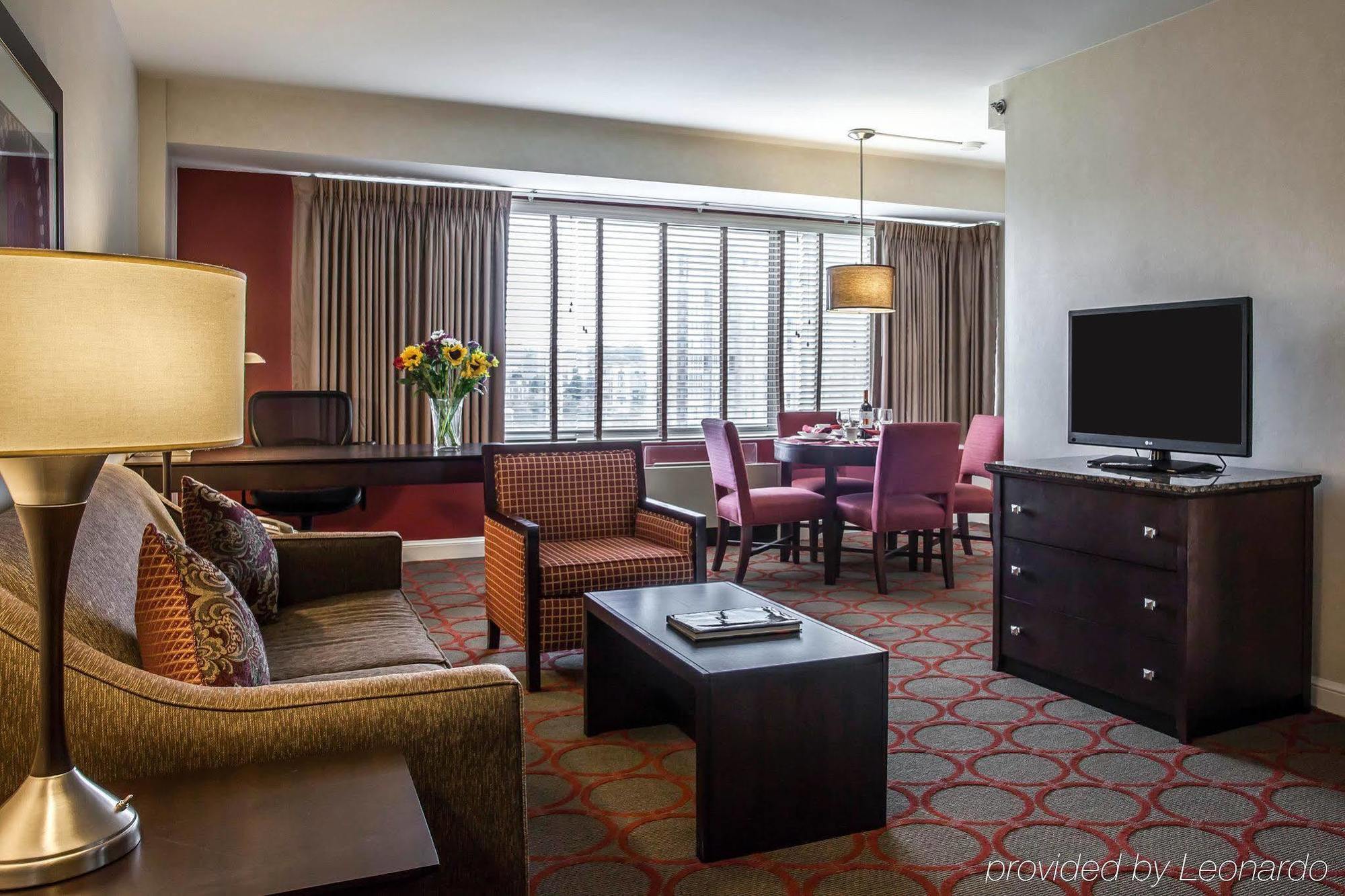 The Virginian Suites, Ascend Hotel Collection Arlington Kültér fotó
