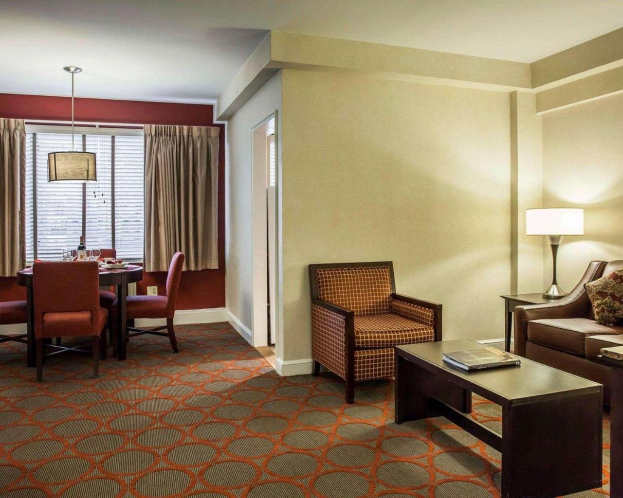 The Virginian Suites, Ascend Hotel Collection Arlington Kültér fotó